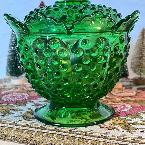 Fenton Art Fenton Glass Emerald Green Hobnail Candy Dish Wlid